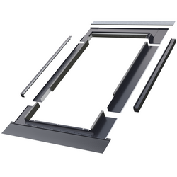 Kołnierze uszczelniające FAKRO EBV-PT z dodatkową termoizolacją, do blachy na rąbek, w kolorze RAL 7016 (antracyt)