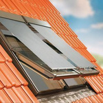 Markiza FAKRO AMZ New Line z kasetą w kolorze RAL 7022