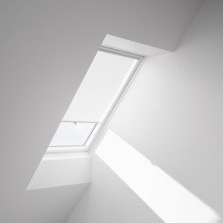 Rolety dekoracyjne VELUX RHL na haczykach 